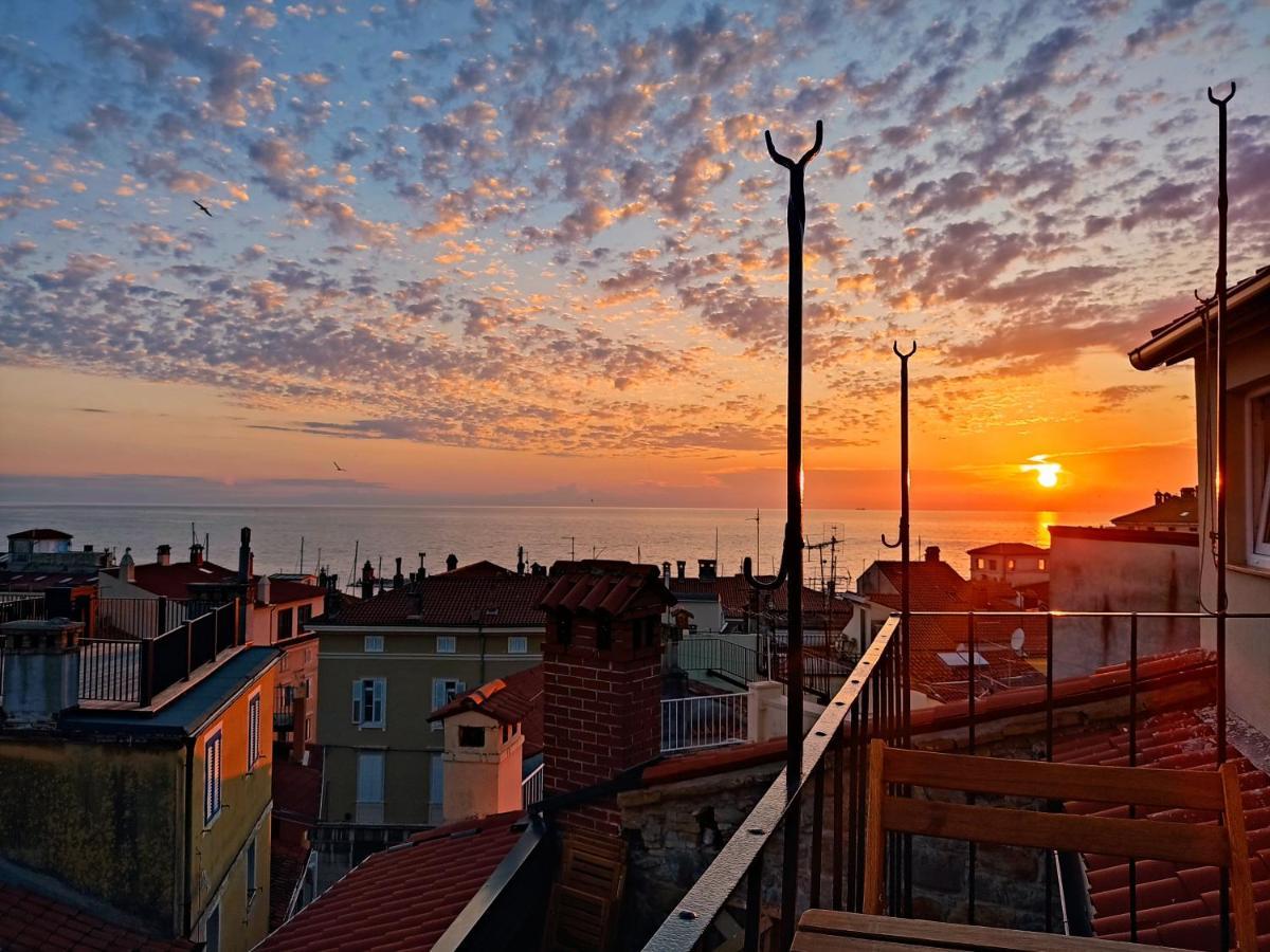 Via Paradiso Apartments Пиран Экстерьер фото